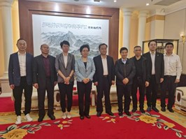 A Group of Industry Experts Visited Chaozhou